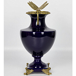 Ваза темно-синего цвета из фарфора с бронзовыми стрекозами Eden Garden porcelain and bronze варинант исполнения - 1 | Loft Concept в Твери