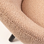 Кресло розовое с обивка из искусственного каракуля Iconic Creation варинант исполнения - 2 | Loft Concept в Твери