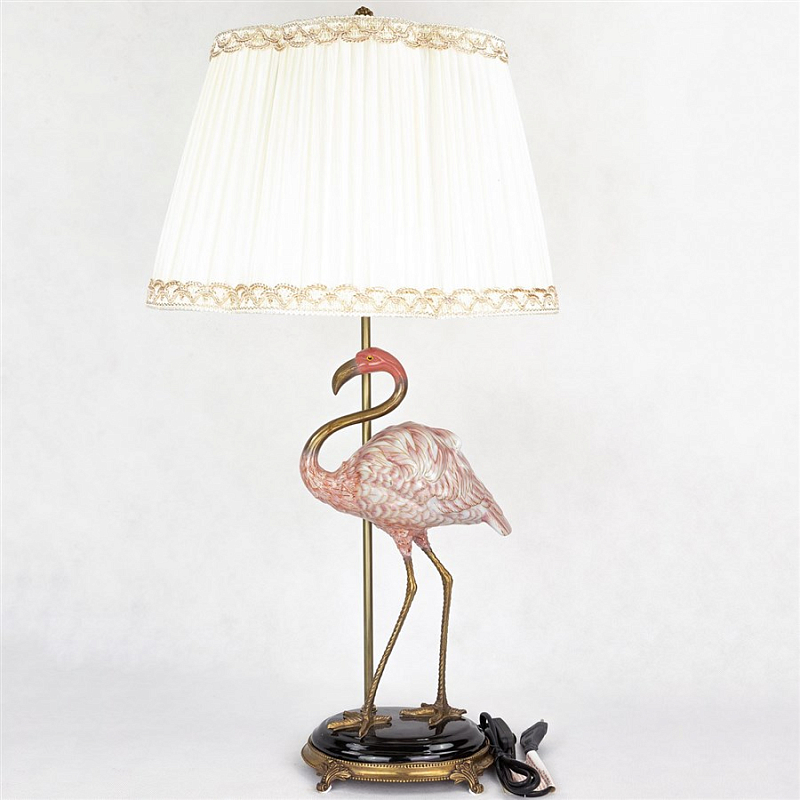 Настольная лампа Pink Flamingo Lamp Белый Бронза Розовый пастельный в Твери | Loft Concept 