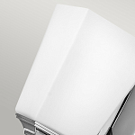 Бра с белым матовым плафоном на прямоугольном основании цвета хром Hinkley варинант исполнения - 4 | Loft Concept в Твери