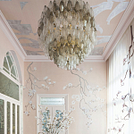 Обои ручная роспись в стиле Арт-деко Symphony Colourway SC-105 on Himalayan Rose silk dupion варинант исполнения - 2 | Loft Concept в Твери