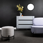 Круглый пуф на металлических ножках с обивкой из рогожки Casey Poof варинант исполнения - 4 | Loft Concept в Твери