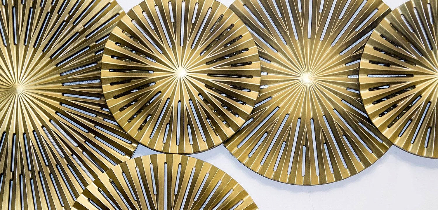 Арт-объект Apollo Brown and Gold Wall Plaque Disc gap 5 Арт-объект Apollo Brown and Gold Wall Plaque Disc gap 5 - Loft-Concept в Твери