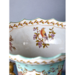 Ваза из голубого фарфора с рисунком птиц и цветов и декоративными элементами Blue Garden варинант исполнения - 8 | Loft Concept в Твери