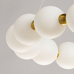 Люстра круглая с матовыми белыми шарами PEARLS Suspension варинант исполнения - 10 | Loft Concept в Твери