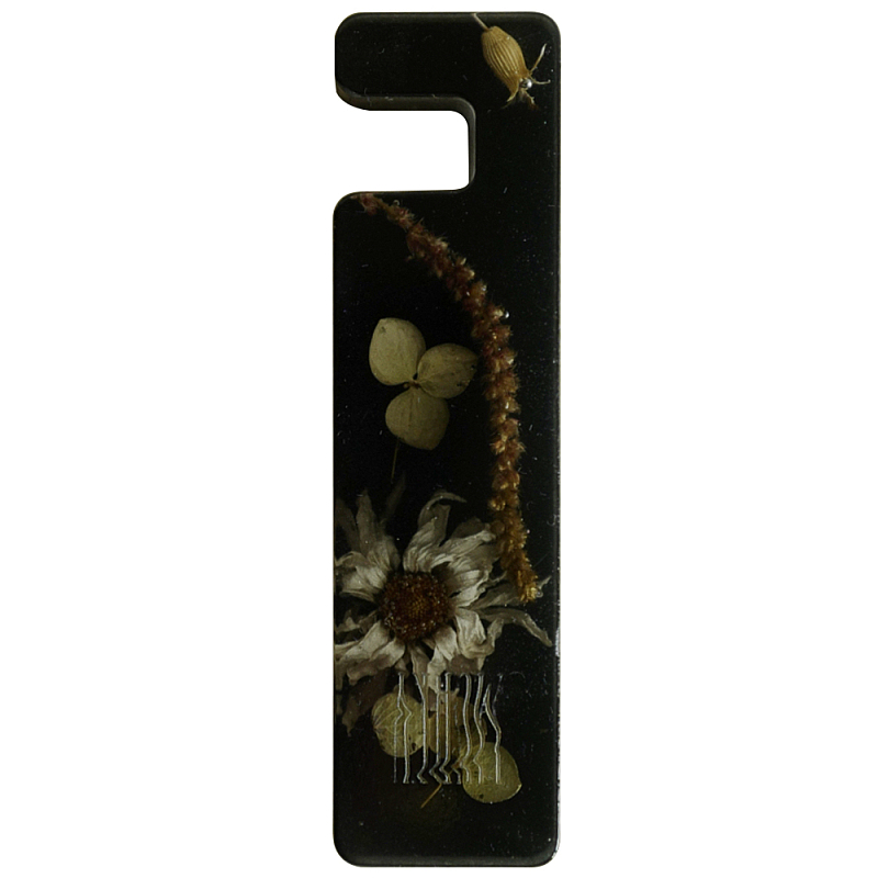 Подставка для телефона из эпоксидной смолы с цветами черная Epoxy Flowers Phone Stand Black Черный Подставка для телефона из эпоксидной смолы с цветами черная Epoxy Flowers Phone Stand Black Черный в Твери | Loft Concept