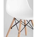 Пластиковый стул на ножках из массива бука Eames White  варинант исполнения - 2 | Loft Concept в Твери