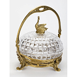 Конфетница из прозрачного рельефного стекла с ручкой и фигуркой лебедя Eden Garden варинант исполнения - 3 | Loft Concept в Твери