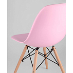Пластиковый стул на ножках из массива бука Eames Pink варинант исполнения - 3 | Loft Concept в Твери