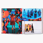 Книга по искусству Yayoi Kusama: I Spend Each Day Embracing Flowers варинант исполнения - 6 | Loft Concept в Твери