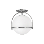 Потолочный светильник с плафоном в форме белого матового шара Hinkley варинант исполнения - 7 | Loft Concept в Твери