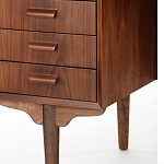 Дизайнерский письменный стол округлой формы с 4-мя ящиками и дверкой с полочками Rili варинант исполнения - 5 | Loft Concept в Твери