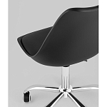 Офисный стул на металлическом основании EGGERY Black пластик варинант исполнения - 3 | Loft Concept в Твери