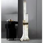 Торшер геометрический с тремя мраморными плафонами Marble Tripod варинант исполнения - 4 | Loft Concept в Твери