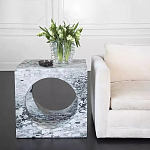 Дизайнерский журнальный стол квадратной формы с круглой нишей Guxawar варинант исполнения - 1 | Loft Concept в Твери