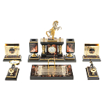 Настольный письменный набор из яшмы и долерита с декором в виде коня Manager Organizer варинант исполнения - 1 | Loft Concept в Твери