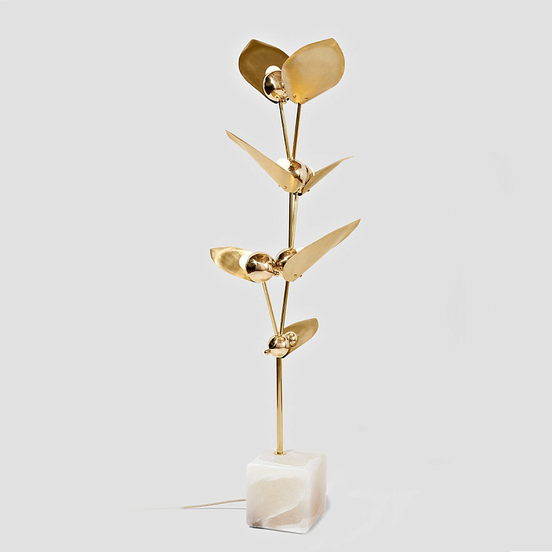 Торшер LAVRA Floor Lamp Gold Латунь Молочный Торшер LAVRA Floor Lamp Gold Латунь Молочный в Твери | Loft Concept