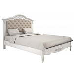 Кровать белая из массива бука с основанием и мягким изголовьем в стиле прованс White Provence варинант исполнения - 1 | Loft Concept в Твери