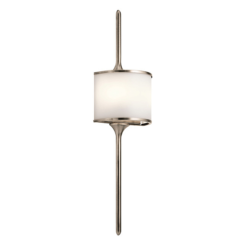 Бра вертикальное с белым полукруглым плафоном и длинным стержнем L Kichler Хром Белый Латунь Серебряный в Твери | Loft Concept 