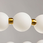 Люстра круглая с матовыми белыми шарами PEARLS Suspension варинант исполнения - 8 | Loft Concept в Твери