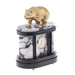Часы настольные бронзовые с декором в виде медведя Bear Stone Clock варинант исполнения - 3 | Loft Concept в Твери
