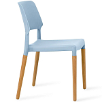 Пластиковый стул на ножках из массива бука Ferret Blue варинант исполнения - 3 | Loft Concept в Твери