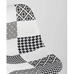 Пластиковый стул на ножках из массива бука Eames Черно-Белый Пэчворк варинант исполнения - 2 | Loft Concept в Твери