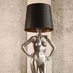 Лампа MANNEQUIN LAMP с абажуром руки на талии варинант исполнения - 4 | Loft Concept в Твери