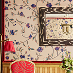 Обои с вышивкой ручной работы Flora Catherine colourway on Liso Pearl wool sateen варинант исполнения - 2 | Loft Concept в Твери