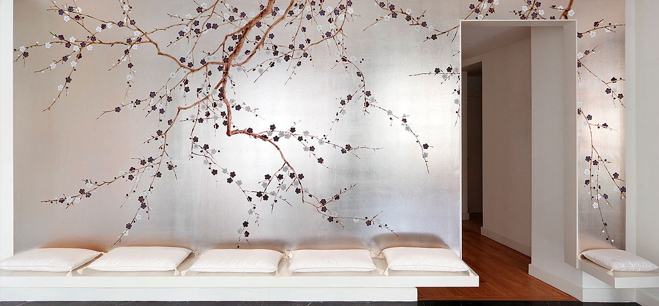 Обои ручная роспись Plum Blossom Lavender on Tarnished Silver gilded paper Обои ручная роспись Plum Blossom Lavender on Tarnished Silver gilded paper - Loft-Concept в Твери