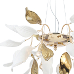 Люстра подвесная с белыми матовыми и золотыми глянцевыми листьями Wintery flovers варинант исполнения - 3 | Loft Concept в Твери