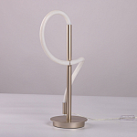 Настольная лампа белым изогнутым плафоном на круглой подставке Luke Lampco Tracer Lamp варинант исполнения - 8 | Loft Concept в Твери