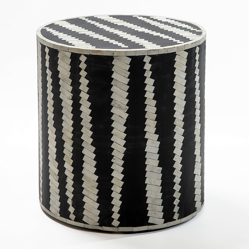 Приставной круглый столик с инкрустацией Black and White Geometry Stool ivory ( слоновая кость ) Черный в Твери | Loft Concept 