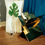 Дизайнерский журнальный стол фигурный золотого цвета Ufuri варинант исполнения - 3 | Loft Concept в Твери