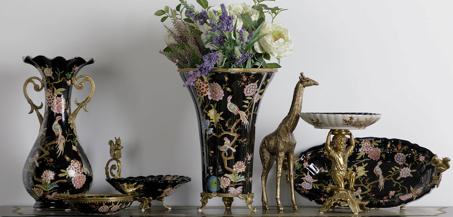 Ваза Malu Black Vase Ваза Malu Black Vase - Loft-Concept в Твери
