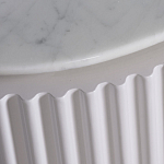 Тумбочка белая овальная с мраморной столешницей Thoroughbass варинант исполнения - 3 | Loft Concept в Твери