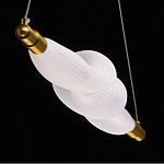 Люстра горизонтальная с волнистым белым плафоном Golden Swirl варинант исполнения - 8 | Loft Concept в Твери