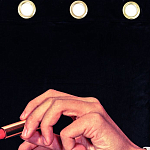 Штора Seletti Lipstick Black варинант исполнения - 1 | Loft Concept в Твери