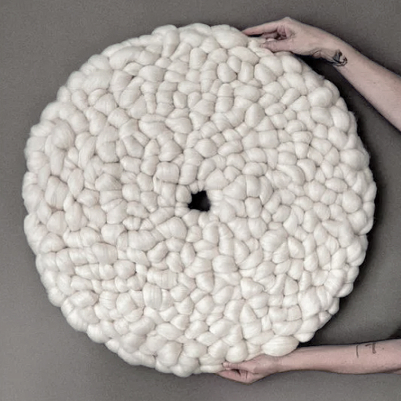 Панно на стену из шерсти мериноса Белый Круг  Бежевый в Твери | Loft Concept 