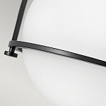 Потолочный светильник с плафоном в форме белого матового шара Hinkley варинант исполнения - 3 | Loft Concept в Твери