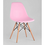 Пластиковый стул на ножках из массива бука Eames Pink варинант исполнения - 1 | Loft Concept в Твери
