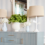 Настольная лампа с белым каркасом и тканевым абажуром Natural Stems варинант исполнения - 3 | Loft Concept в Твери