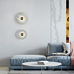 Бра в форме диска из натурального камня с декоративным центральным элеменом Cryptocrystalline Stone варинант исполнения - 1 | Loft Concept в Твери