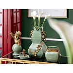 Ваза зеленого цвета из фарфора с бронзовыми ручками в виде драконов и рельефным цветочным декором Eden Garden porcelain and bronze варинант исполнения - 8 | Loft Concept в Твери