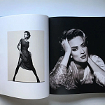 Подарочный Фотоальбом Two Million Miles by Andrew Macpherson варинант исполнения - 6 | Loft Concept в Твери