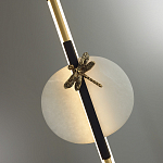 Подвесной светильник с шарообразным плафоном из алебастра и бронзовой декоративной стрекозой Alaris  варинант исполнения - 6 | Loft Concept в Твери