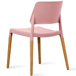 Пластиковый стул на ножках из массива бука Ferret Pink варинант исполнения - 6 | Loft Concept в Твери