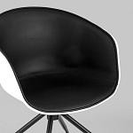 Офисное кресло из пластика с мягким сиденьем Eggshell Black варинант исполнения - 7 | Loft Concept в Твери