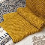 Плед из хлопка жемчужной вязки горчичного цвета Waffle Comfort варинант исполнения - 6 | Loft Concept в Твери