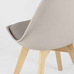 Стул с основой из пластика и мягким сиденьем Arvika Beige варинант исполнения - 6 | Loft Concept в Твери